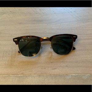 Ray-Ban women’s sunglasses